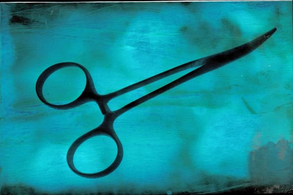 BGH zur Abgrenzung zwischen Krankheit und kosmetischem Eingriff